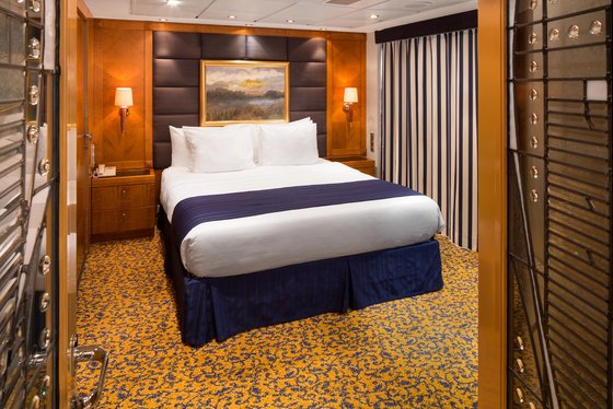 Royal Apartmá, ložnice - Brilliance of the Seas Royal Apartmá, ložnice - Brilliance of the Seas