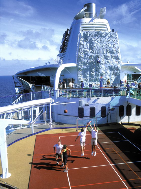 Lezecká stěna a hřiště - Brilliance of the Seas Lezecká stěna a hřiště - Brilliance of the Seas